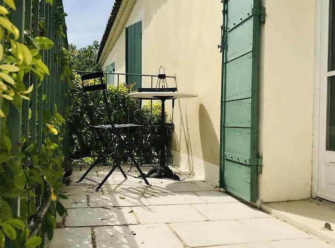 Privee - De L Acacia Maison d'hôtes Tavel